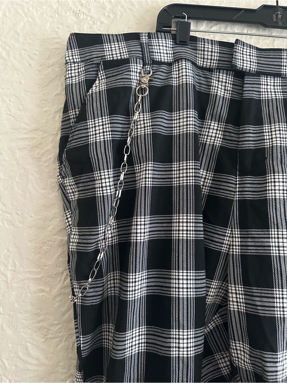 Hot Topic Black White Plaid Chain Plaid Trousers NWT Plus 3X - Picture 4 of 7
